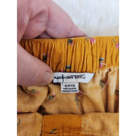 American Eagle Womens Yellow Floral Corduroy Button Front Mini Skirt Size Small - Picture 3 of 6